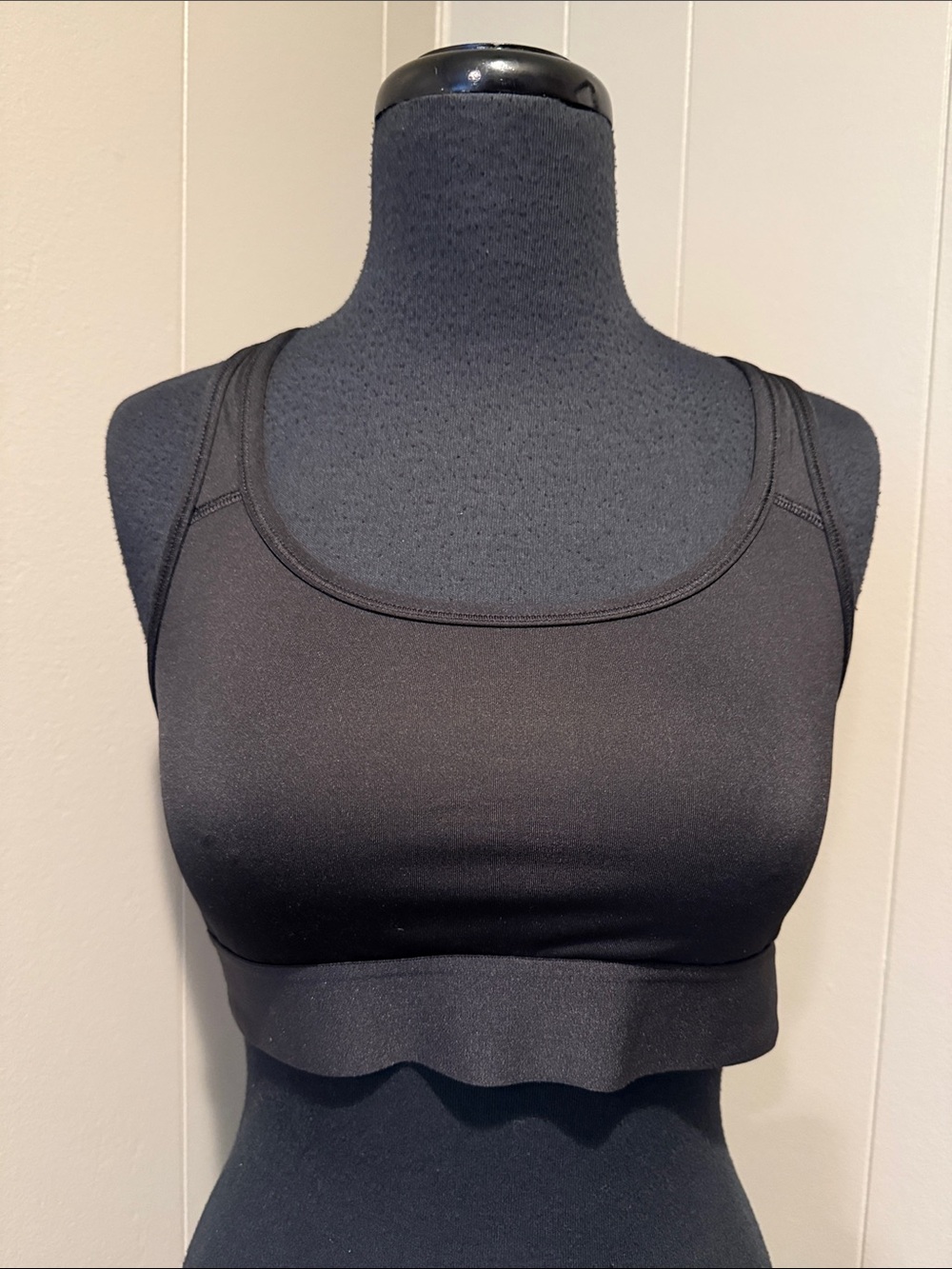 Victoria Secret Sport Medium Sleek Black Scoop Sports Bra - Women Intimates